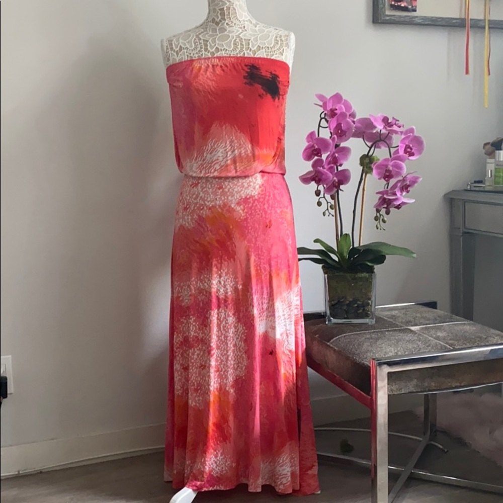 Multi-color maxi strapless dress